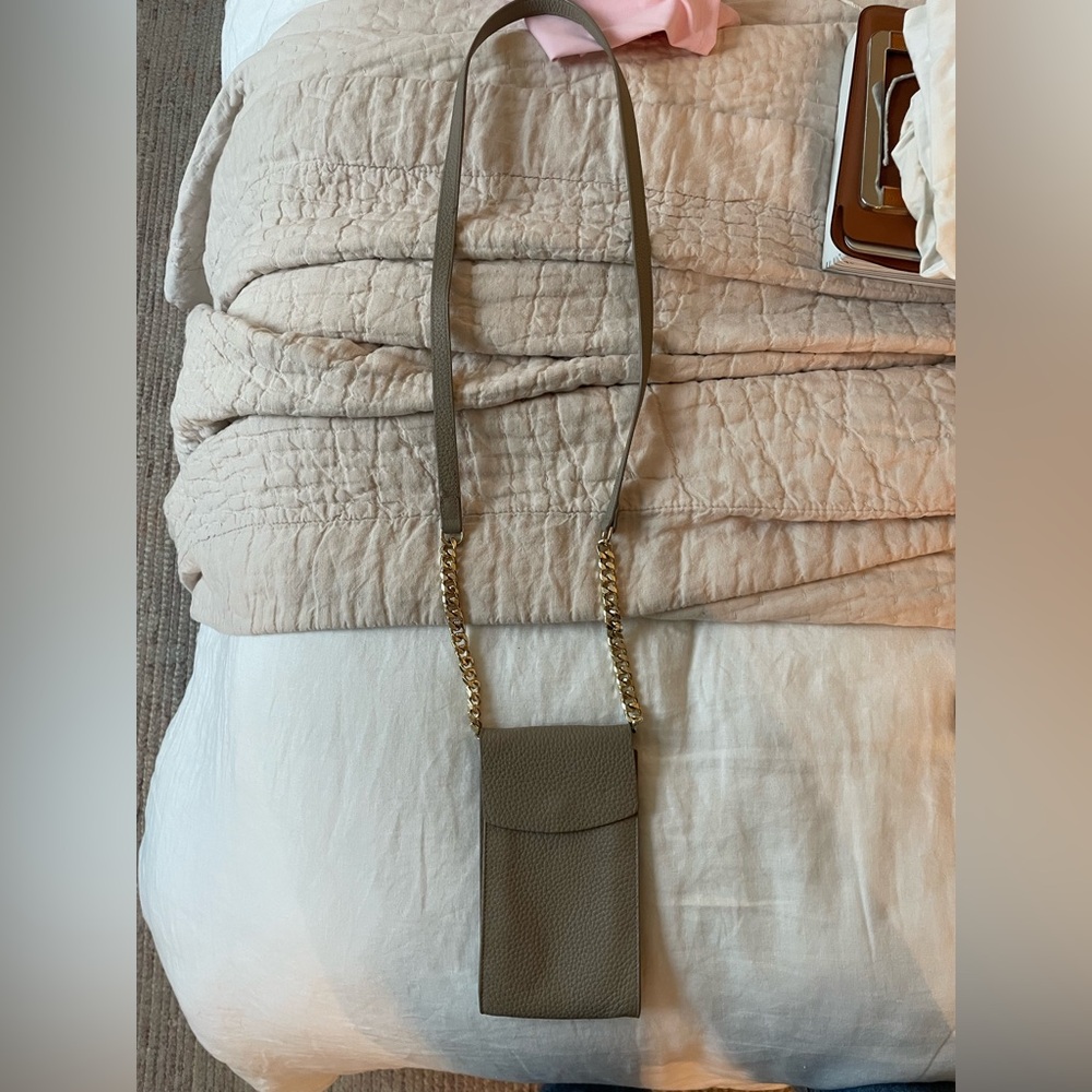 Crossbody bag